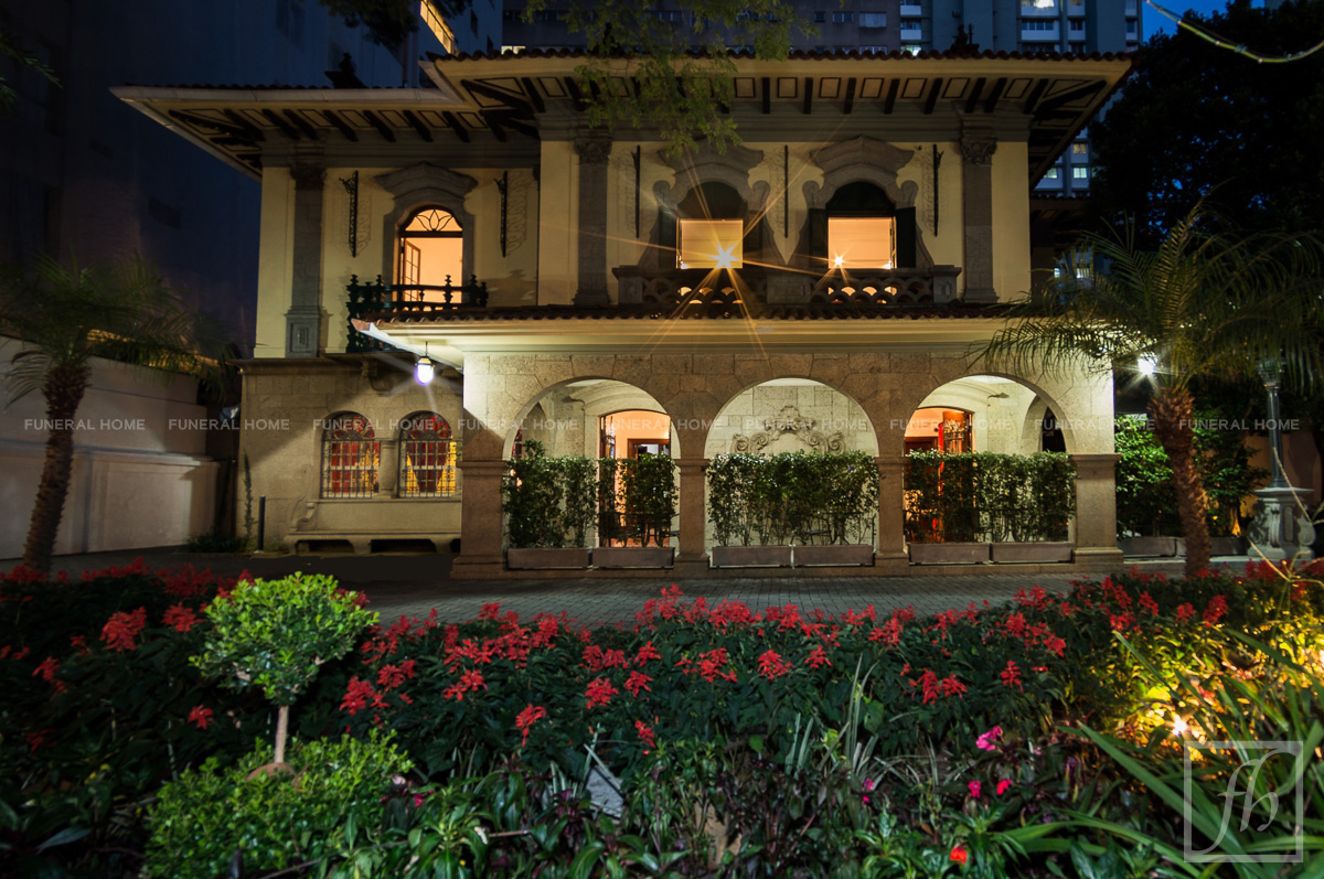 Funeral Home Fachada 2