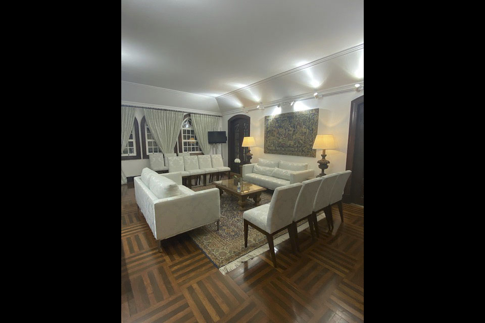 Funeral Home Sala 004
