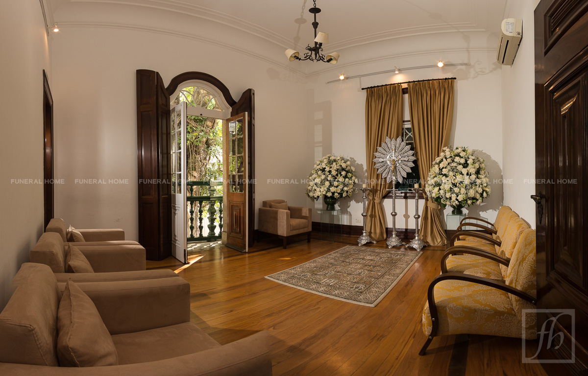 Funeral Home Sala Paris Panoramica